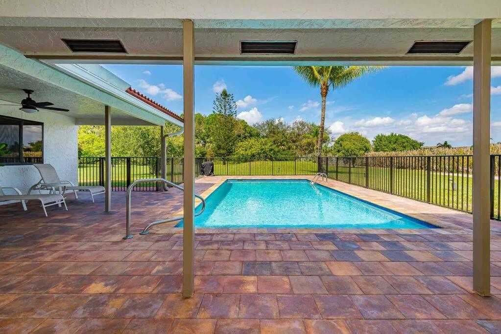 4/3.5 House With Pool- Boynton Beach, Fl. Exterior photo